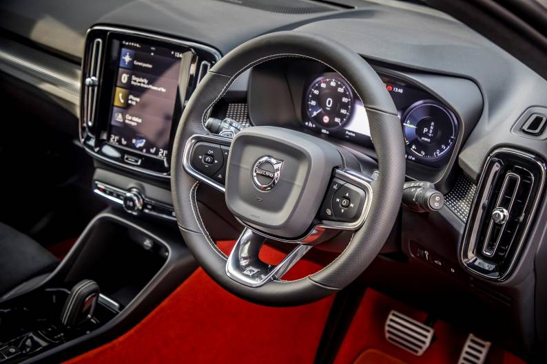 Volvo Xc40 Recharge T5 Plug In Hybrid Review Car Review Rac Drive