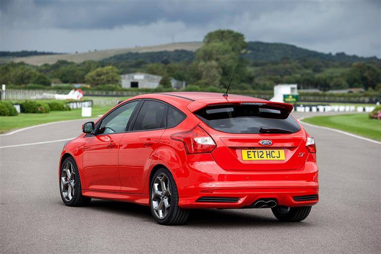 Ford Focus St 12 14 Used Car Review Car Review Rac Drive
