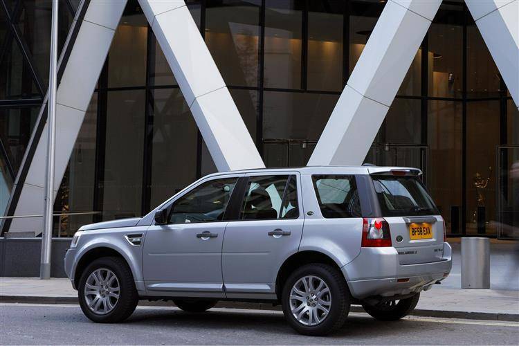 Land Rover Freelander 2 2008 2010 Used Car Review Car Review Rac Drive