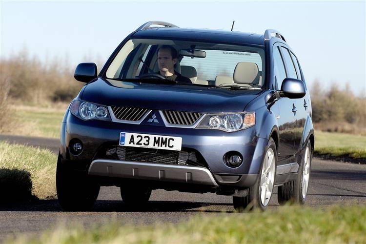 Mitsubishi Outlander 07 10 Used Car Review Car Review Rac Drive