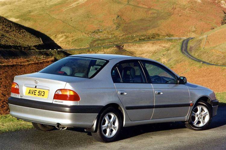 Toyota Avensis 1998 2003 Used Car Review Car Review Rac Drive
