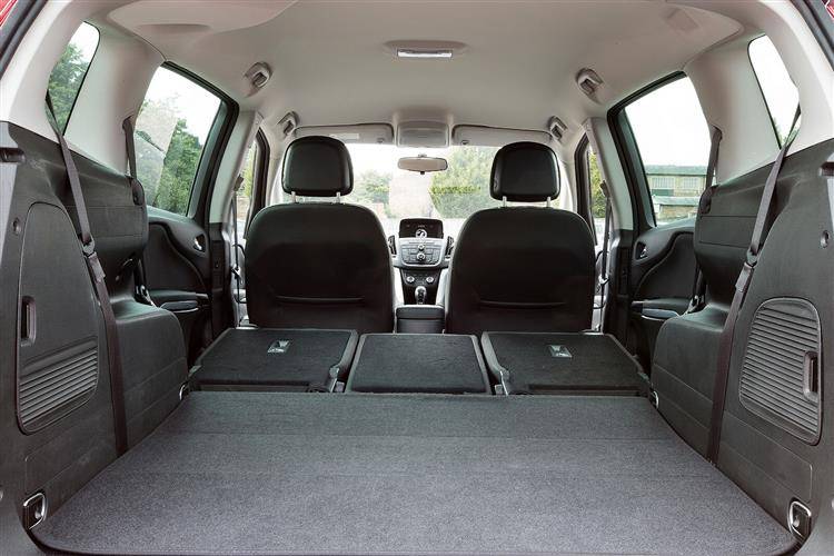 Vauxhall Zafira Tourer 2012 2016 Used Car Review Car Review Rac Drive