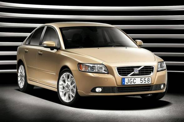 Volvo S40 (2004 - 2012) used car review