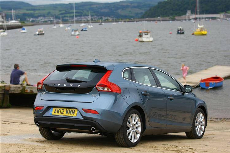 Volvo V40 2012 2014 Used Car Review Car Review Rac Drive
