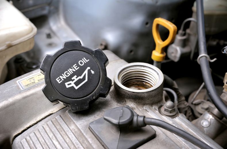 19 0x0 790x520 790x0 how to check oil cap