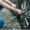 How to change a tyre in 10 simple steps