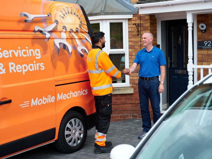 One-in-six drivers who ignore MOT advisories suffer a breakdown – or worse