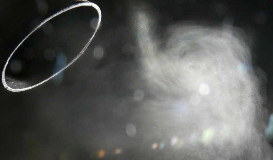 Drivers threatened with fines if they leave engines running