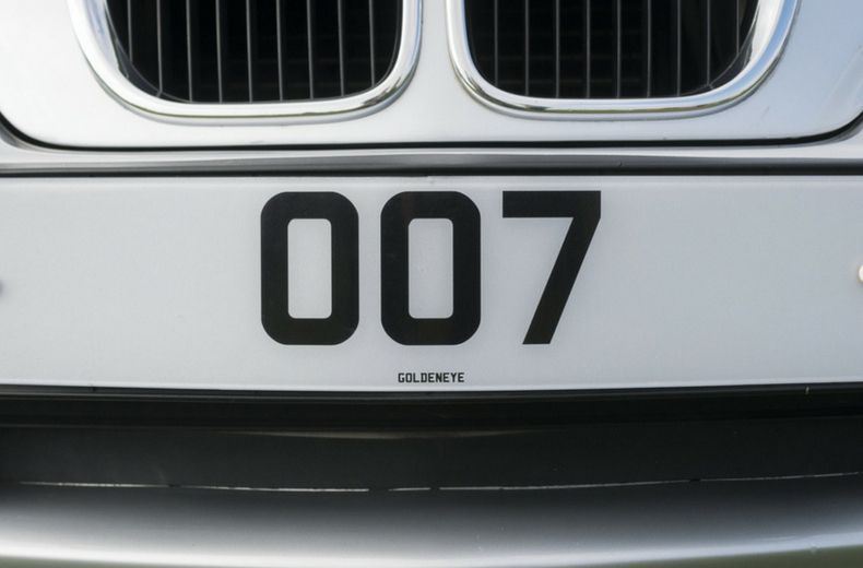 how to change personalised number plate back to original uk