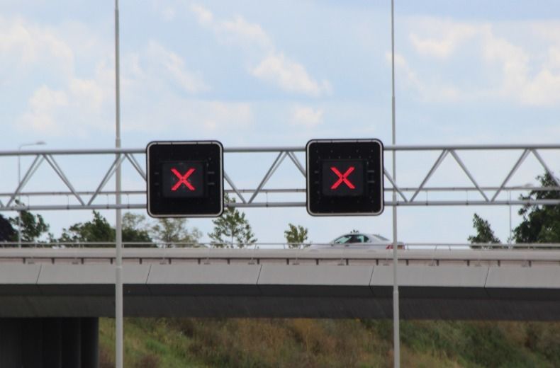 New data reveals record number of drivers ignore ‘Red X’ on smart motorways