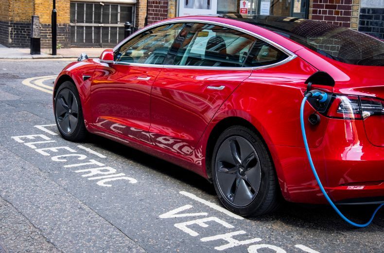 Shift to EVs ‘accelerating at speed’ with half a million on UK roads