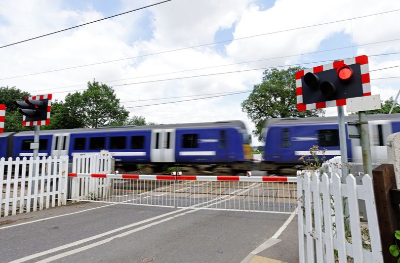 Level Crossings Everything You Need To Know Rac Drive