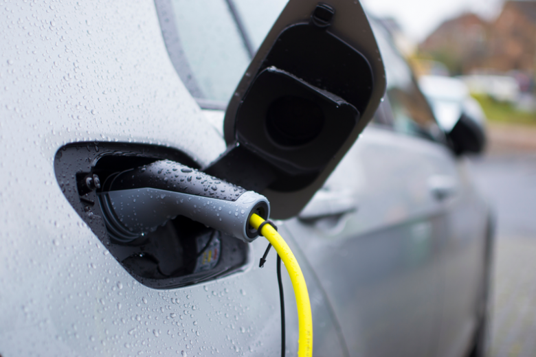 EV drivers set to see a boost in number of chargepoints across the country