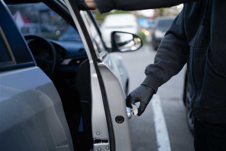 Car theft insurance - what to do if your vehicle is stolen