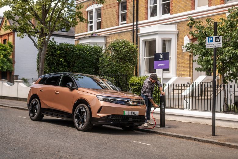 Drivers now able to search for new home that comes with EV chargers