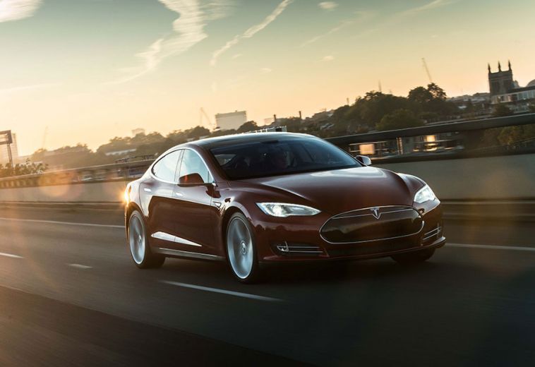 	Tesla Model S: a revolutionary electric car

