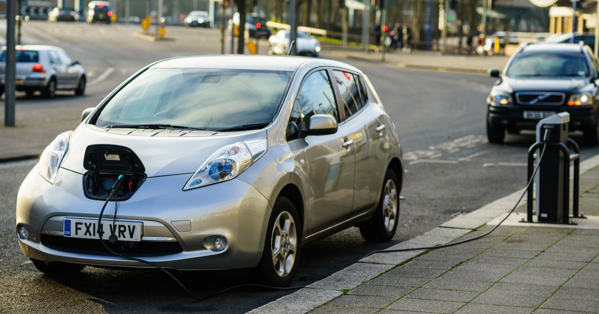 How will electric cars impact the environment and our lives? RAC Drive