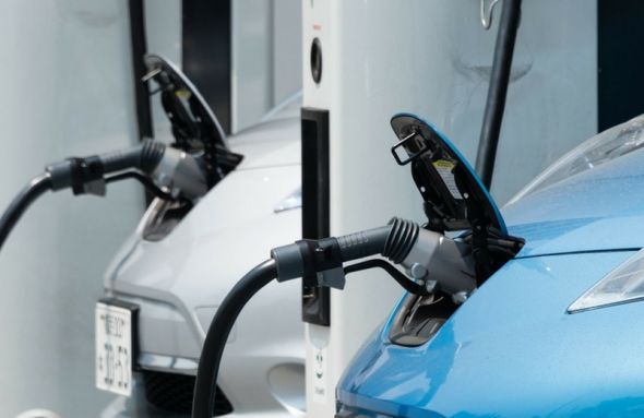 Electric cars – a definitive guide and tips for buyers