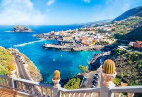 Driving in Tenerife: tips and advice