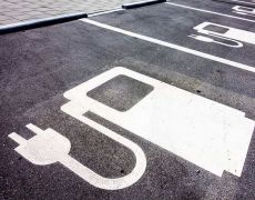 Government not on track to hit motorway services EV charger target by end of 2023