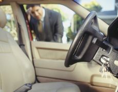 Locked keys in my car – what to do