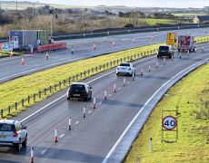What is a contraflow system? A guide for learner drivers
