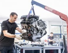 What is a rotary engine?