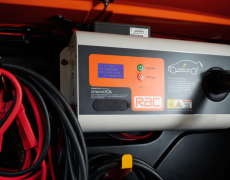 RAC begins rolling out faster emergency EV chargers to patrol vans