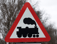 Why is this road sign set to be removed from UK roads?