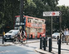 London Mayor eyes pay-per-mile charge to cut emissions