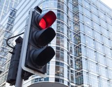 New tech could mean red light for traffic signals