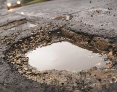 Pothole-related call-outs persist during coronavirus lockdown despite 60% drop in traffic