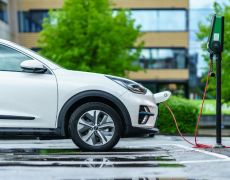 Number of battery-electric cars on the UK’s roads overtakes plug-in hybrids for the first time