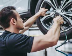 What is a car service? Car service checklist