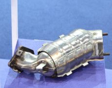 Catalytic converters: what does a catalytic converter do?