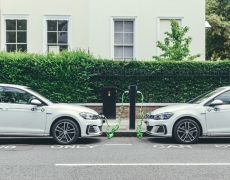 Each electric car costs the government £1,000 in its first year on the road