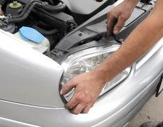 Over a third of drivers fail MOT for skipping these simple car checks