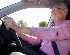 Do drivers over 65 need additional driving lessons? Scientists call for volunteers