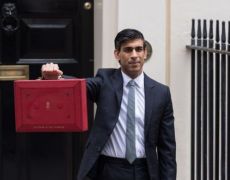 ‘Sigh of relief’ for drivers as Chancellor freezes fuel duty again