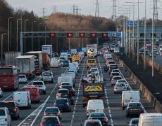 Smart motorways - what are they and how do you use them? | Video guide