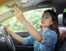 How to do a three-point turn - driving guide