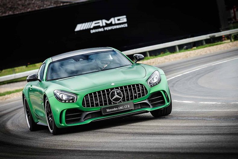 Hamilton Reveals Mercedes Amg Monster Rac Drive