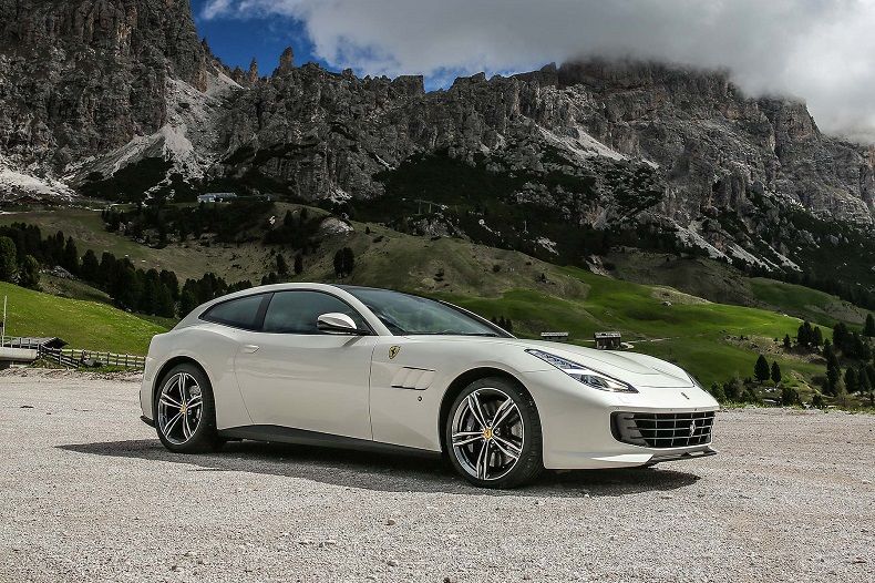 Ferrari Gtc4lusso The Fastest Four Seater You Can Buy Rac Drive